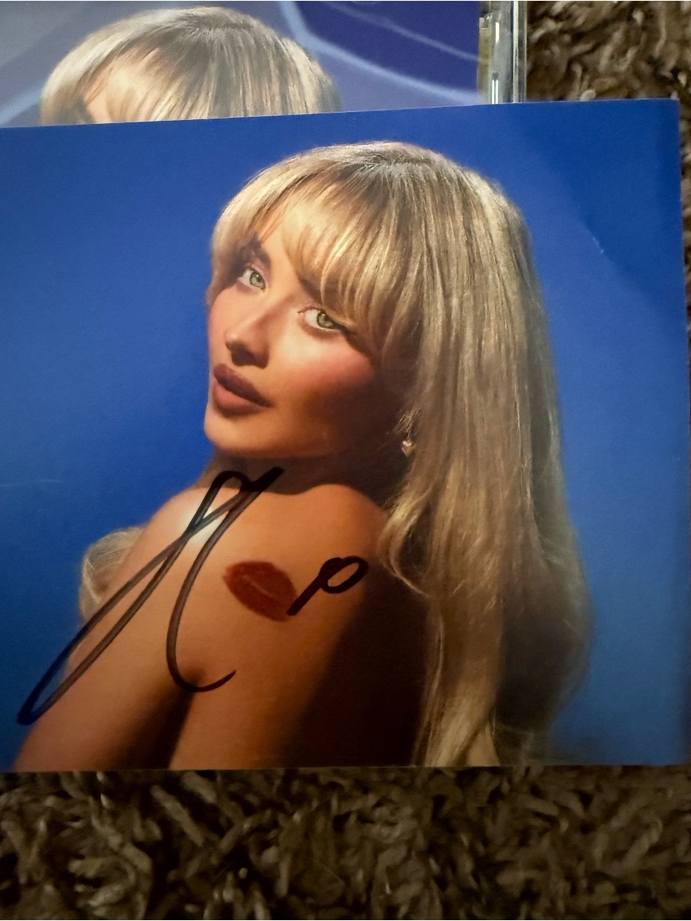 Signed Sabrina Carpenter cd - Picture 4 of 7